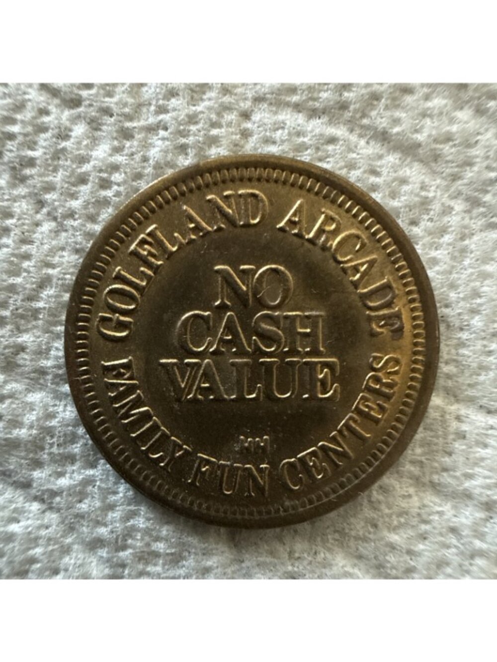 Golfland Family Fun Center Dragon Skeeball Game Video Arcade Token F17 - Picture 2 of 3